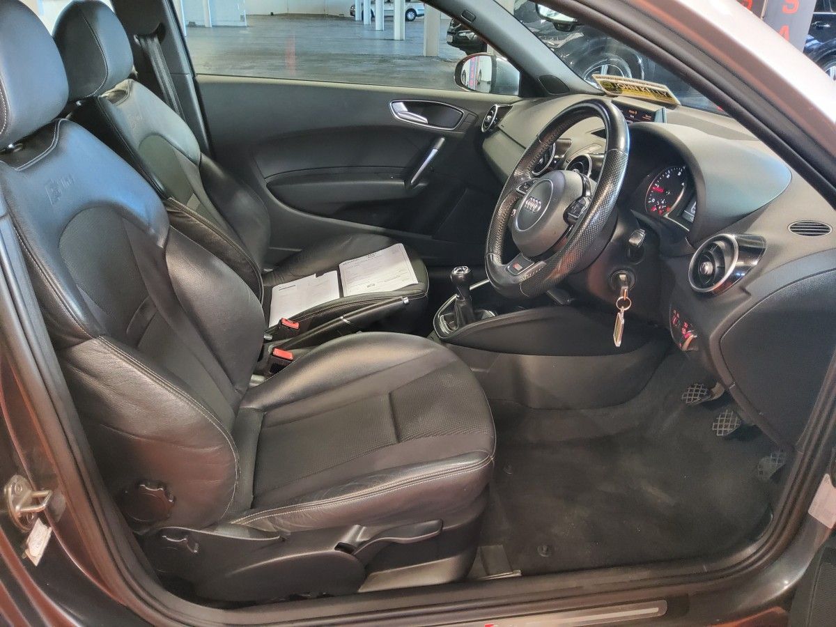Audi A1 1.6 TDI 105BHP S LINE