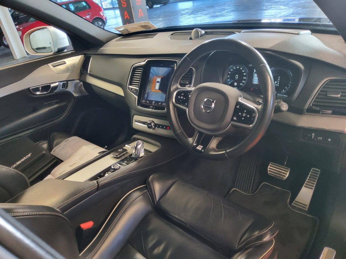 Volvo XC90 T8 (407hp) PHEV R-Design Geartronic