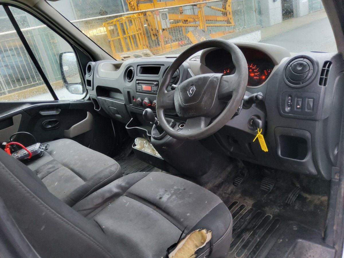 Renault Master MASTER FWD LM35 DCI 125 BUSINE