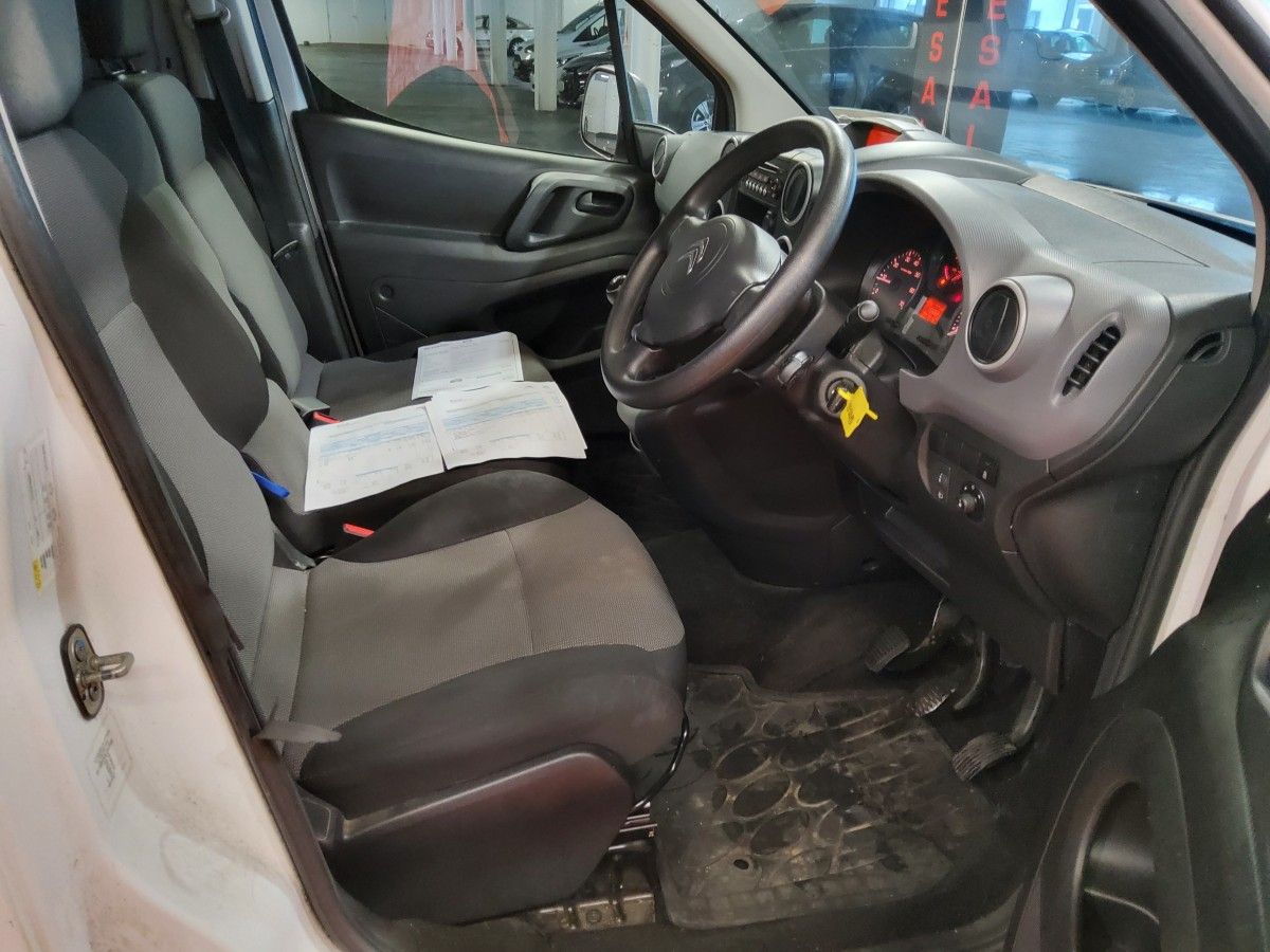 Citroen Berlingo BERLINGO LX BLUEHDI 75 625 KG S