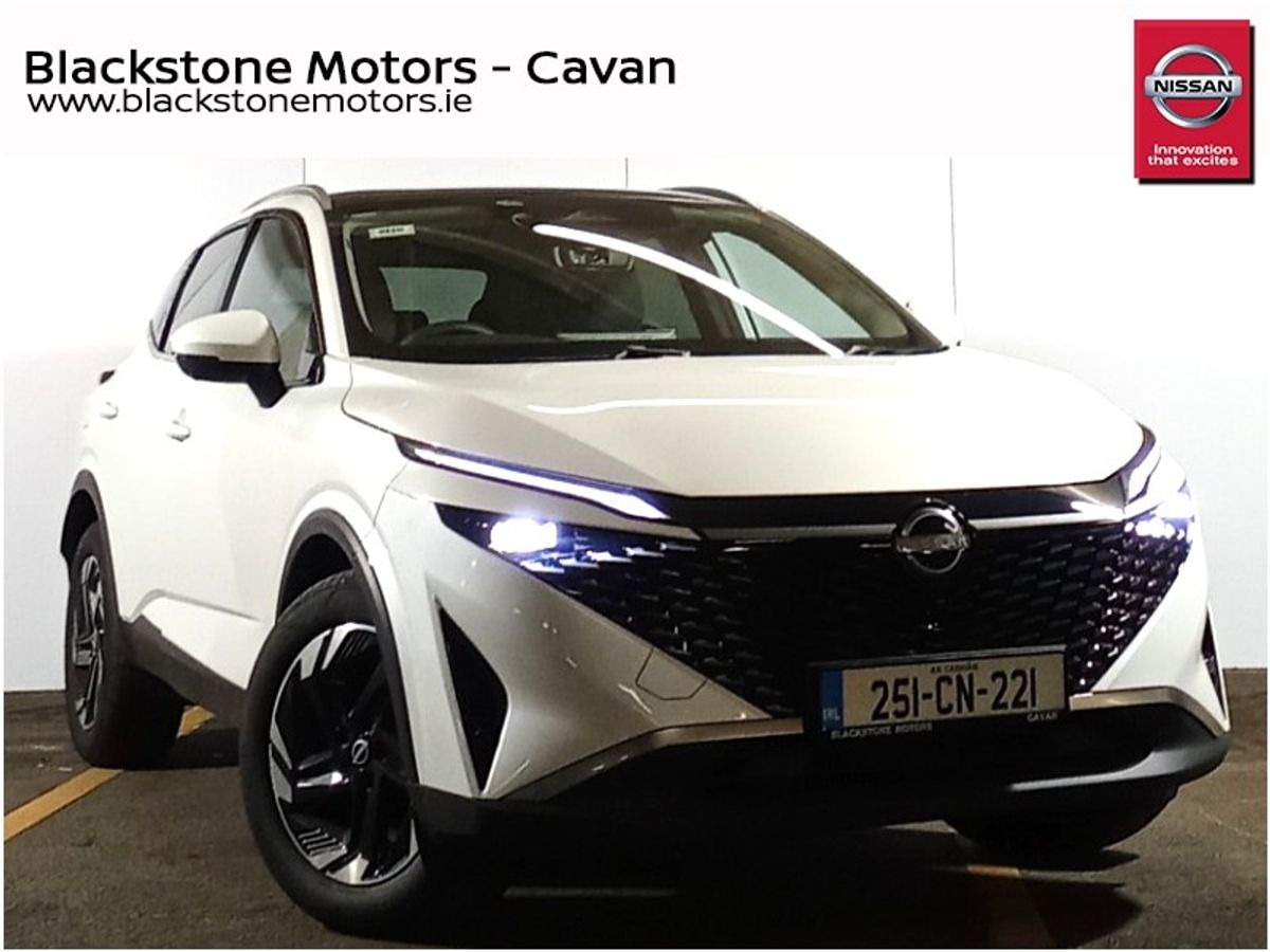 Nissan QASHQAI 1.3 PET MILD HYBRID SV PREMIUM