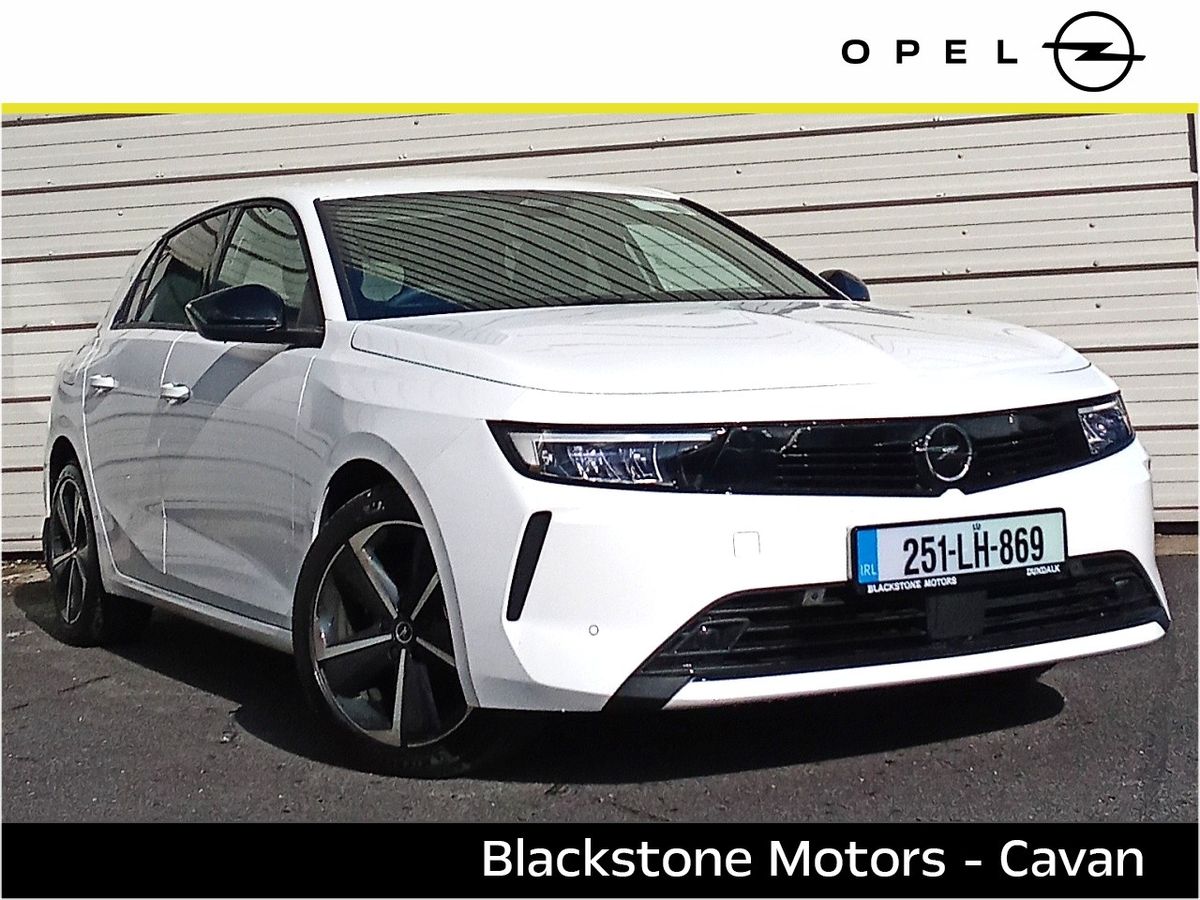 Opel Astra Elegance 1.2 Turbo 110PS Petrol 6 Speed