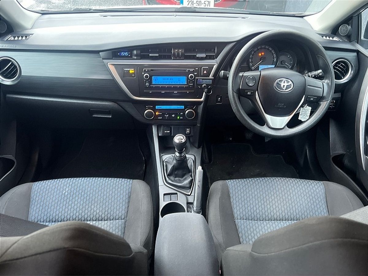 Used Toyota Auris 2015 in Sligo