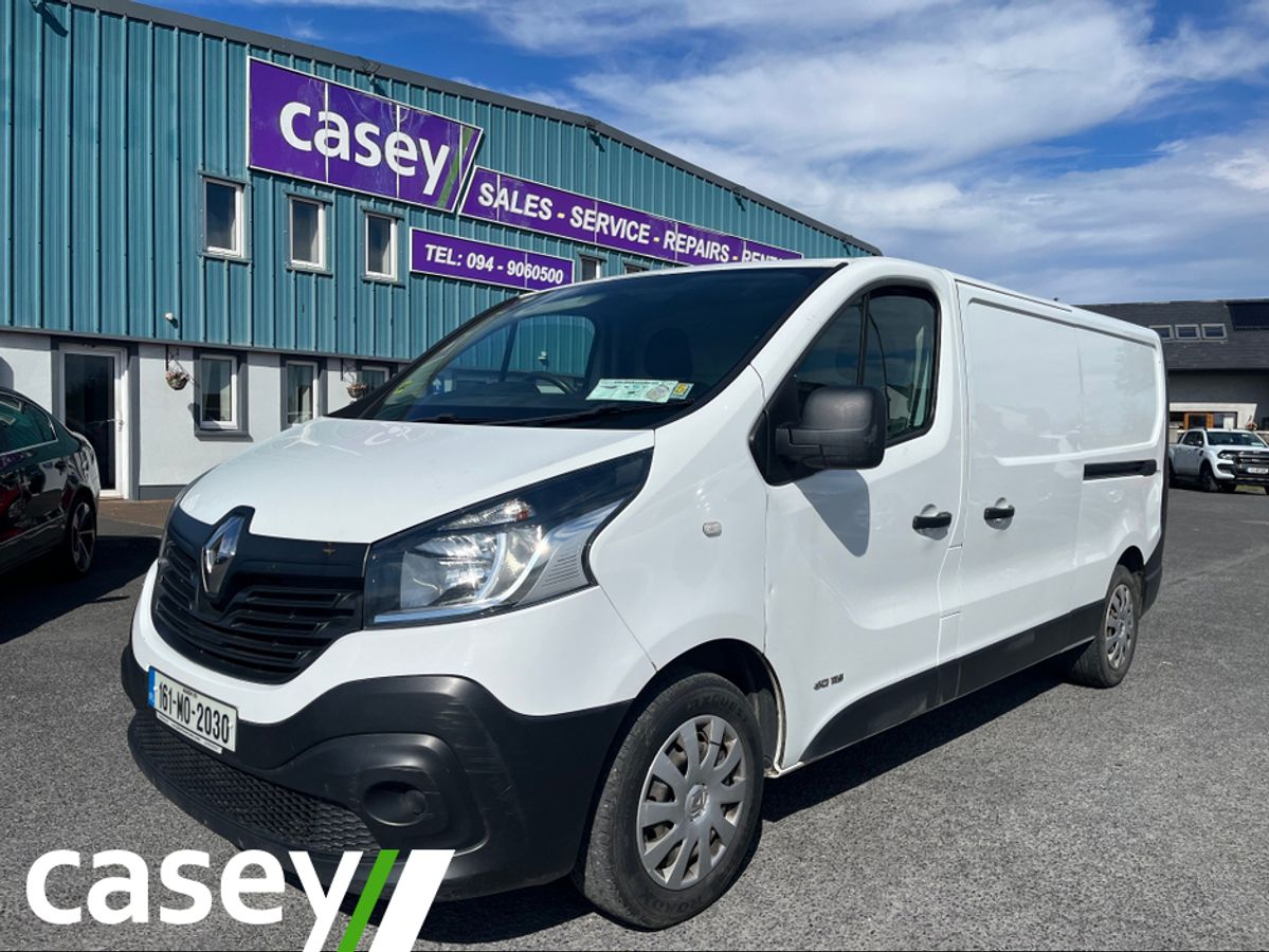 Used Renault Trafic 2016 in Mayo