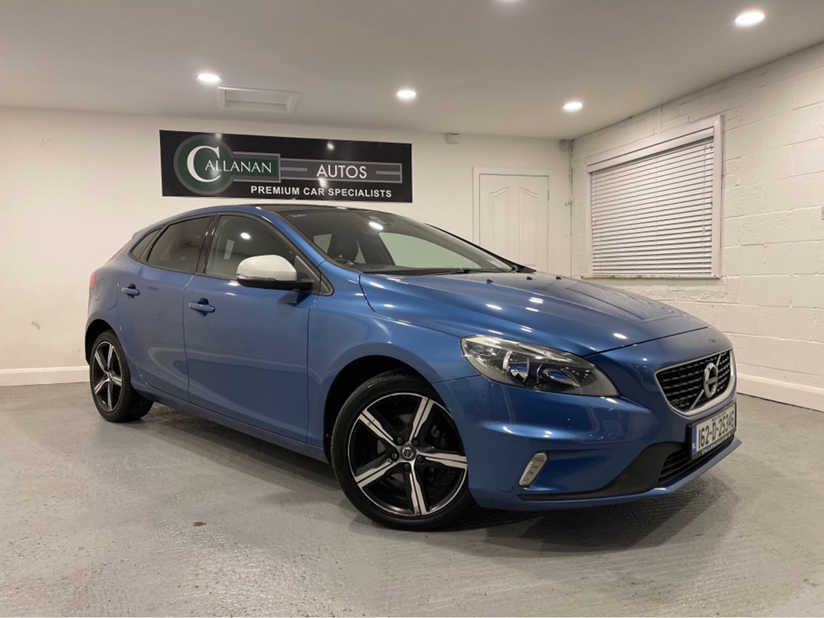 Used Volvo V40 2016 in Louth