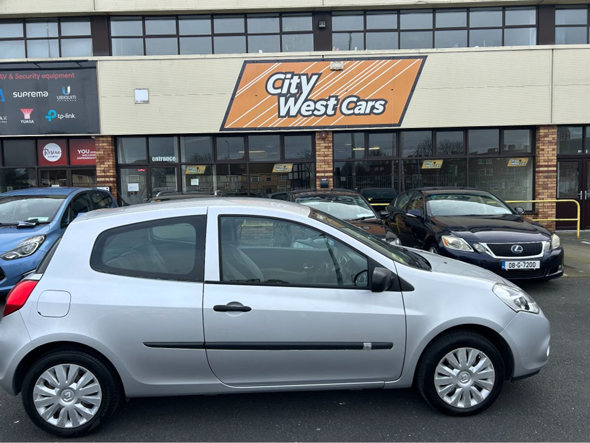Used Renault Clio 2012 in Dublin