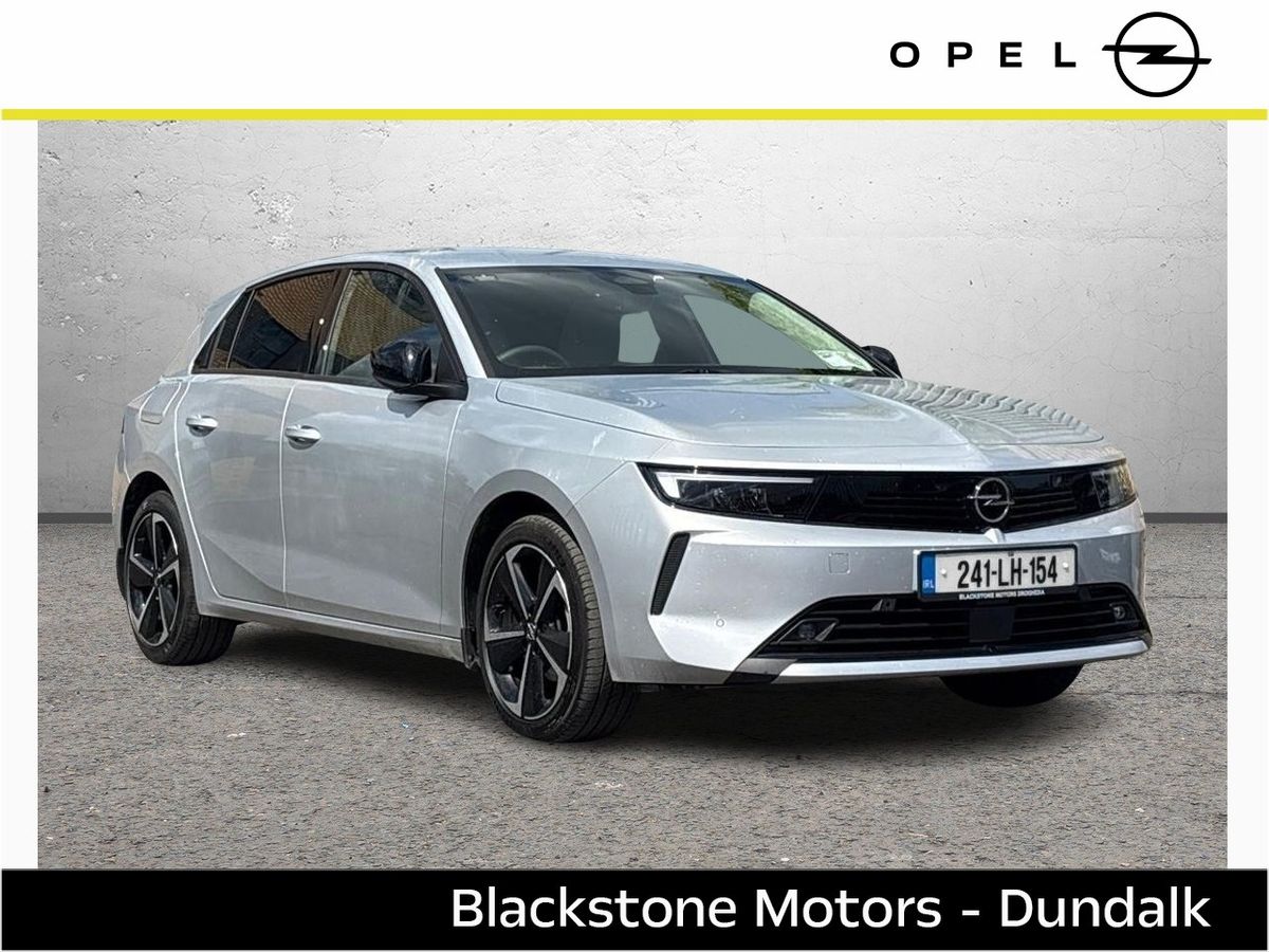 Opel Astra Elegance 1.2 Turbo 110PS Petrol 6 Speed