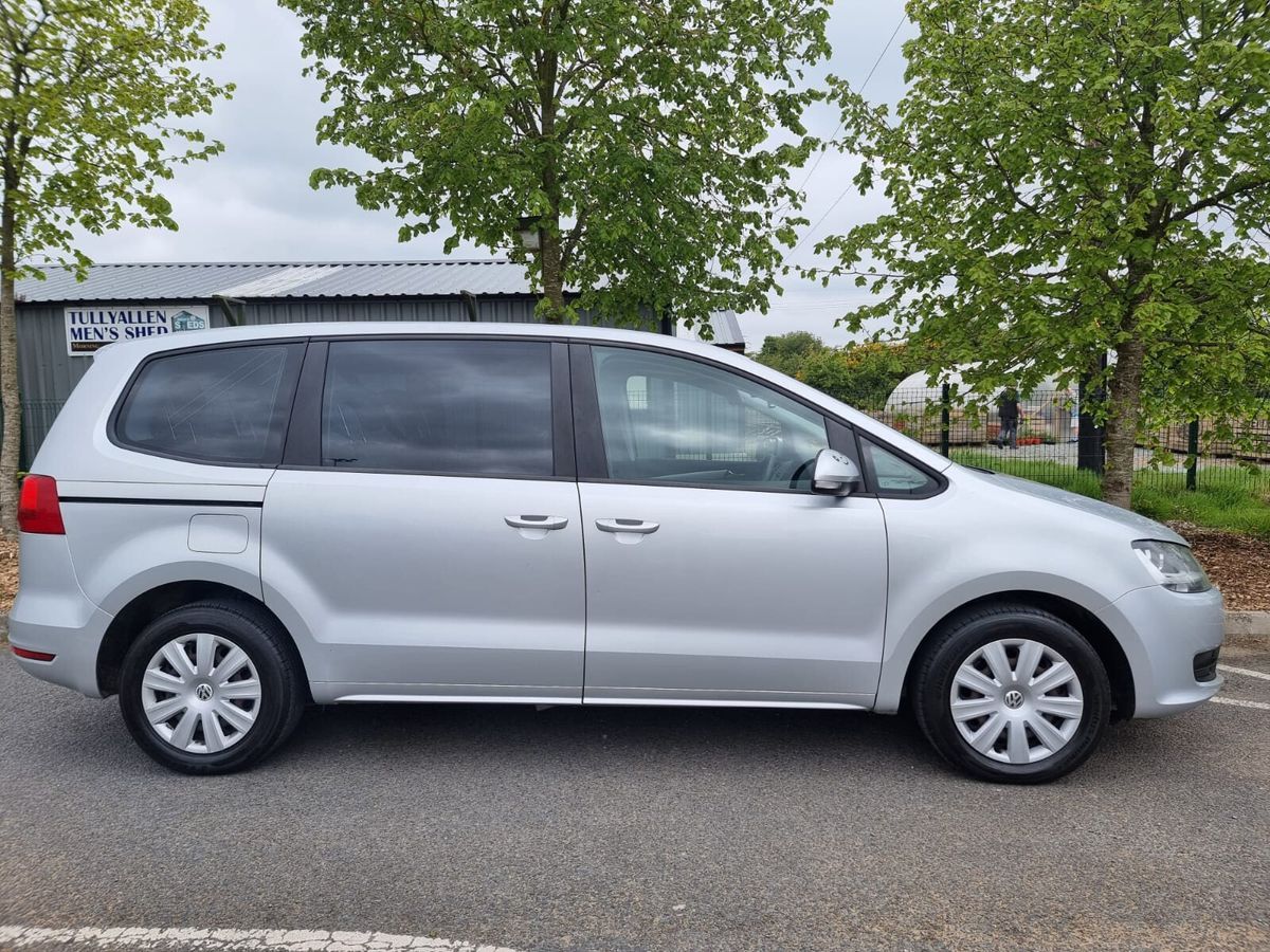 Used Volkswagen Sharan 2012 in Louth