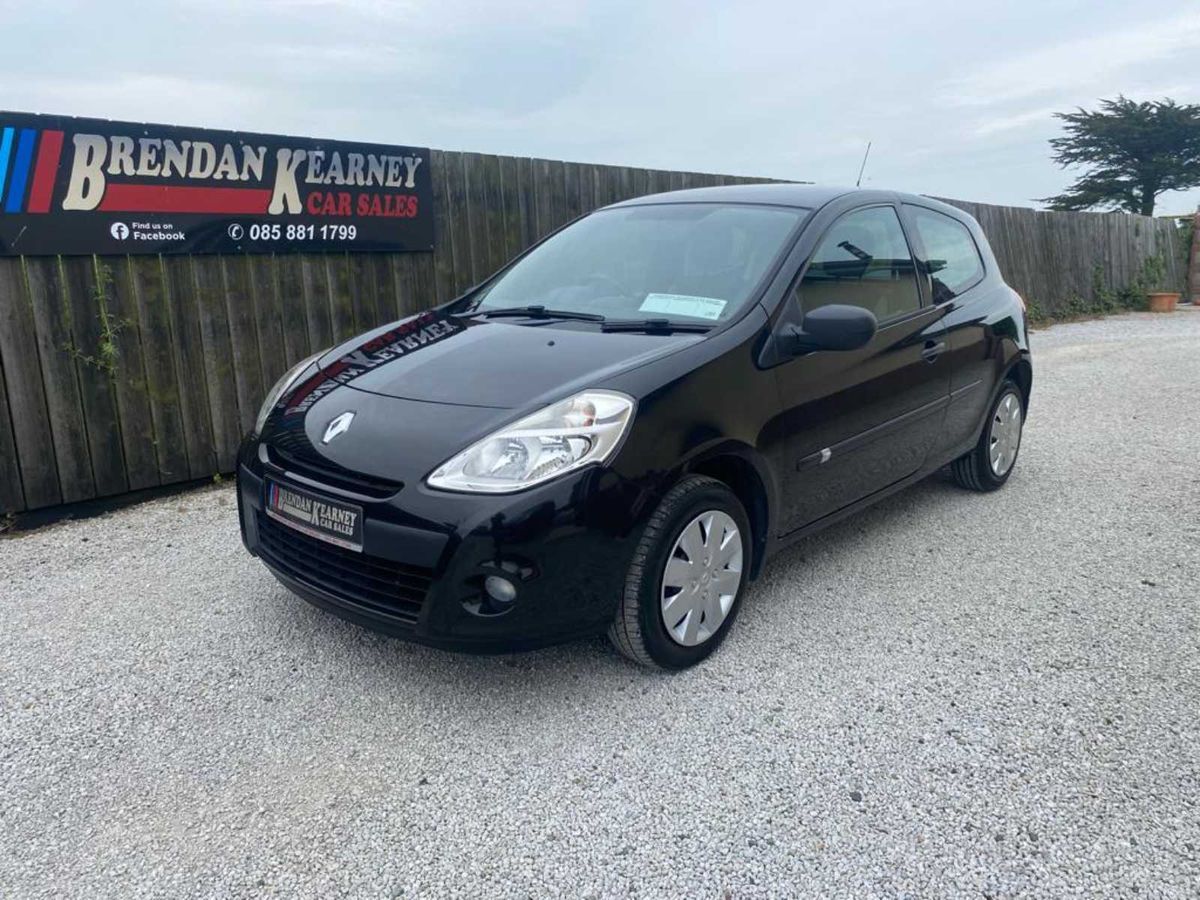 Used Renault Clio 2009 in Louth