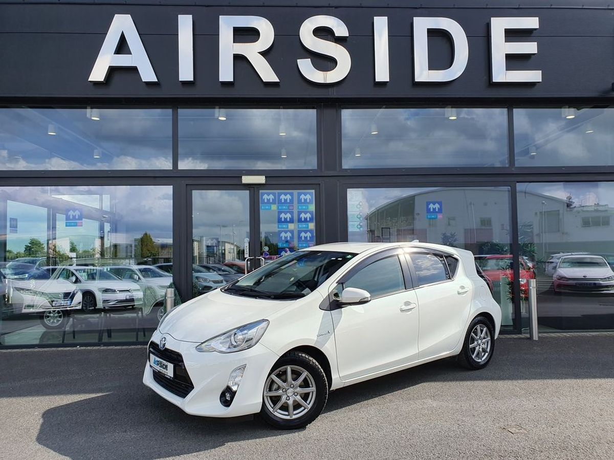Used Toyota Aqua 2015 in Dublin