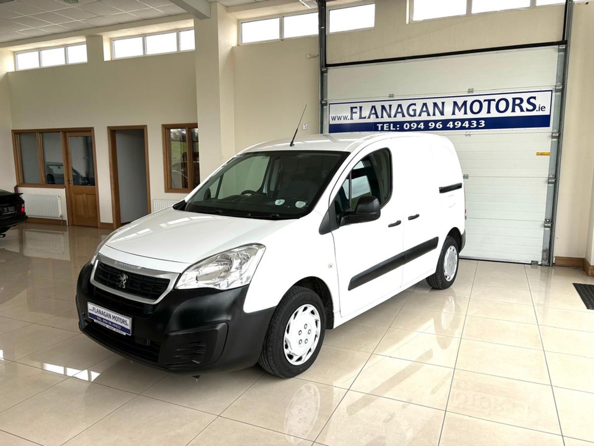 Used Peugeot Partner 2016 in Mayo