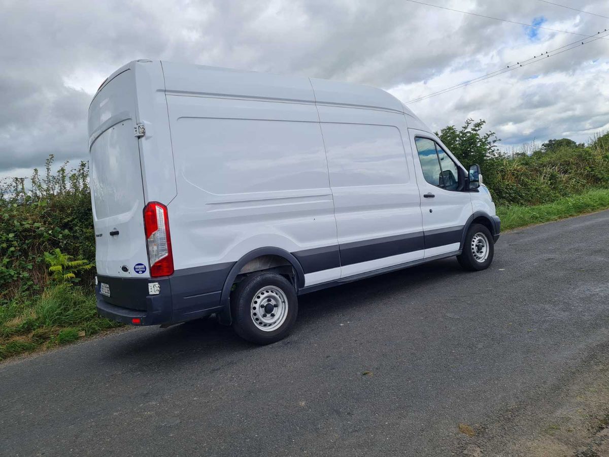 Used Ford Transit 2018 in Cork