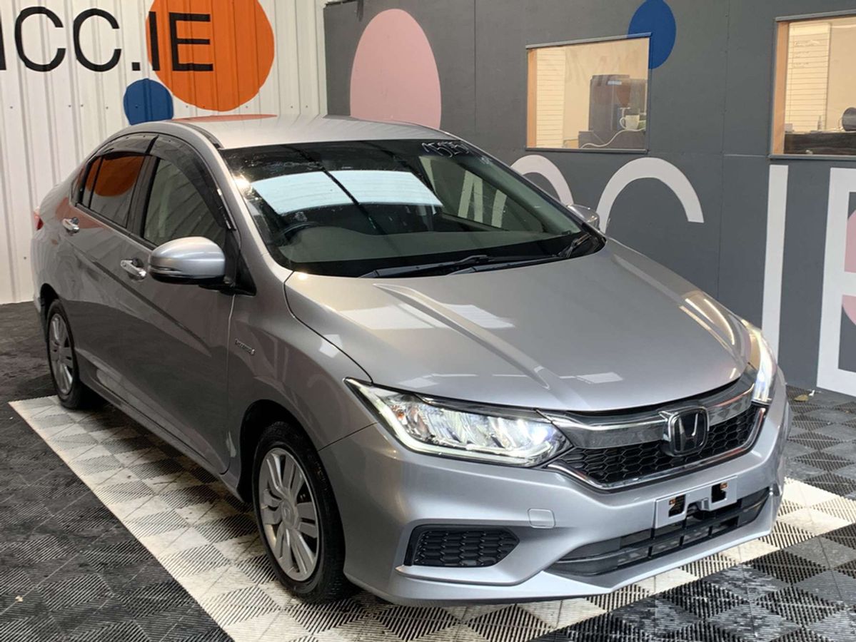 Used Honda Grace 2017 in Dublin