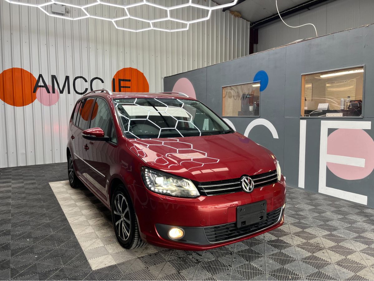 Used Volkswagen Touran 2015 in Dublin