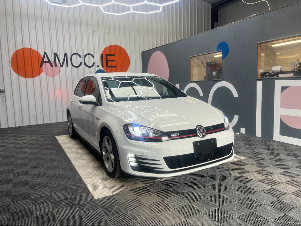 Used Volkswagen Golf 2017 in Dublin