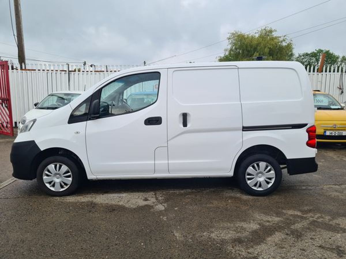 Used Nissan NV200 2018 in Dublin