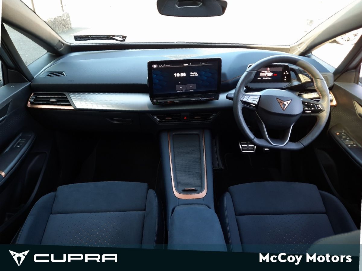Cupra Born  **** LIMITED TIME OFFER 0% PCP **** FROM ++EURO++185 PER MONTH ***BORN 58kWh 204hp 400KM RANGE** BEATS AUDIO -- SUNROOF -- 19" TYPHOON ALLOYS -- PILOT L PACK -- AURORA BLUE DIMINICA SEATS **