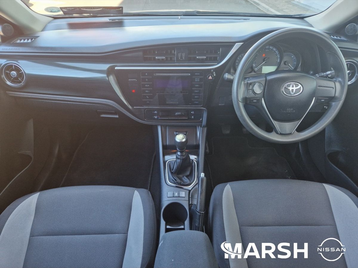 Used Toyota Auris 2016 in Offaly
