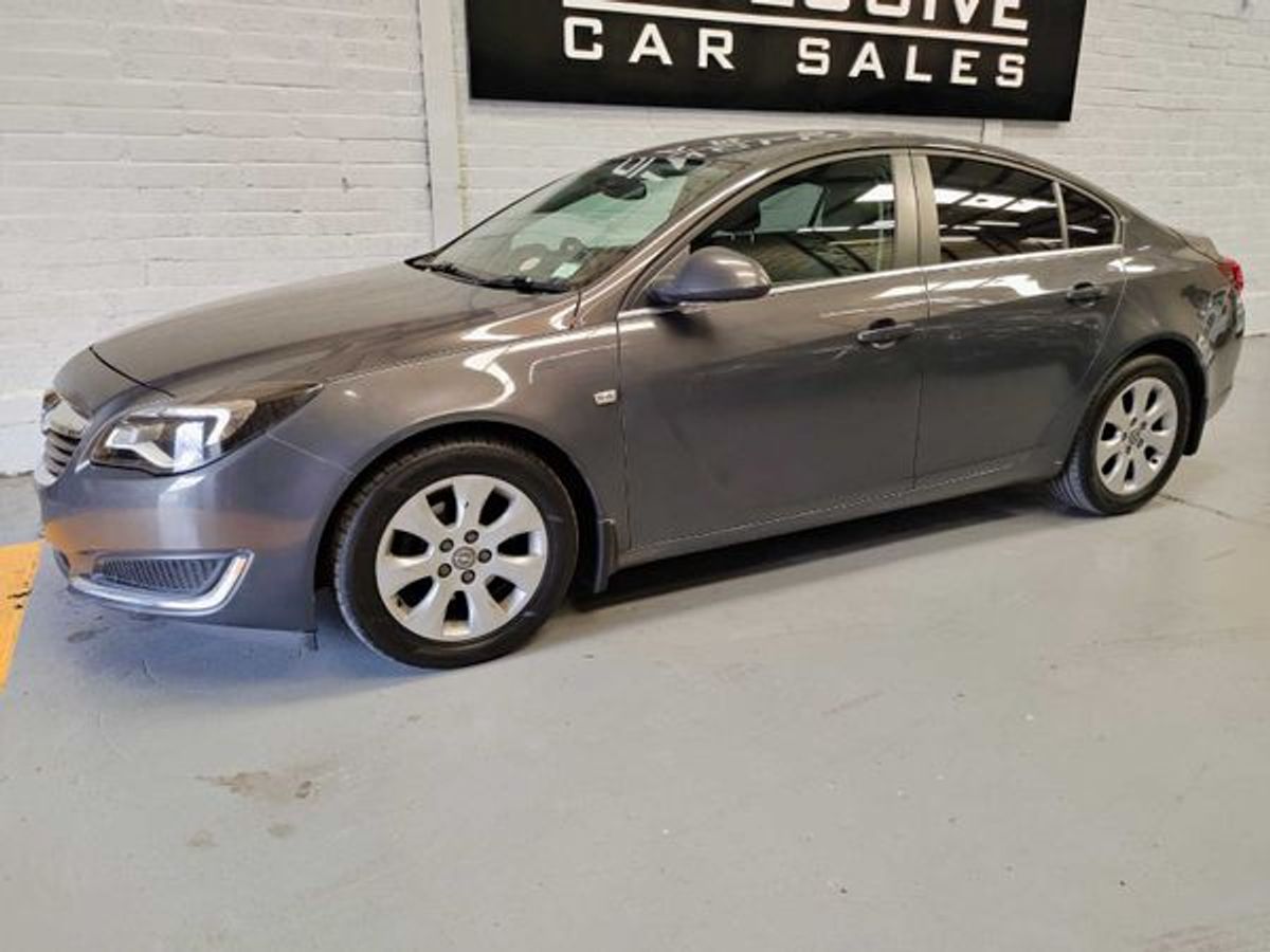 Used Vauxhall Insignia 2017 in Dublin