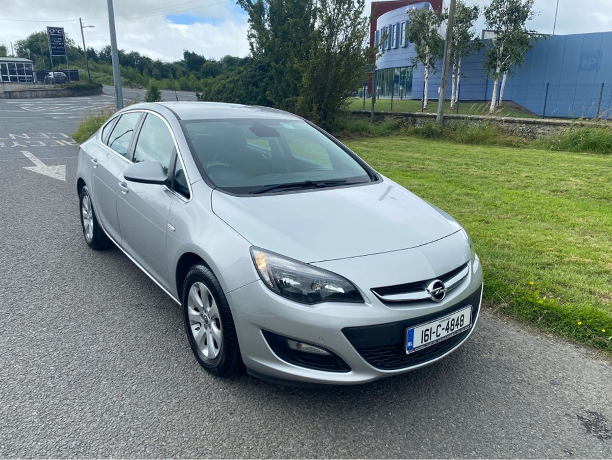 Used Opel Astra 2016 in Cork