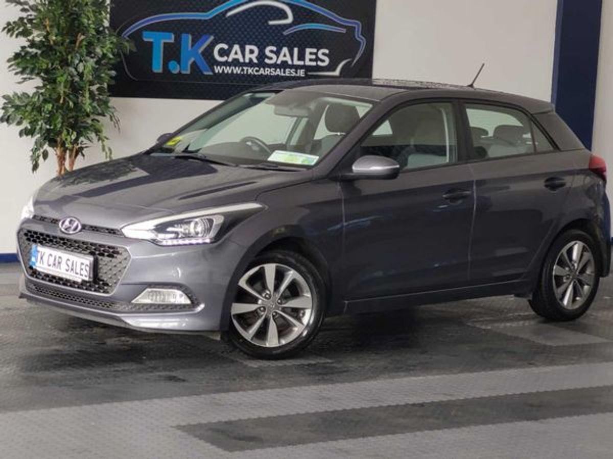 Used Hyundai i20 2016 in Galway