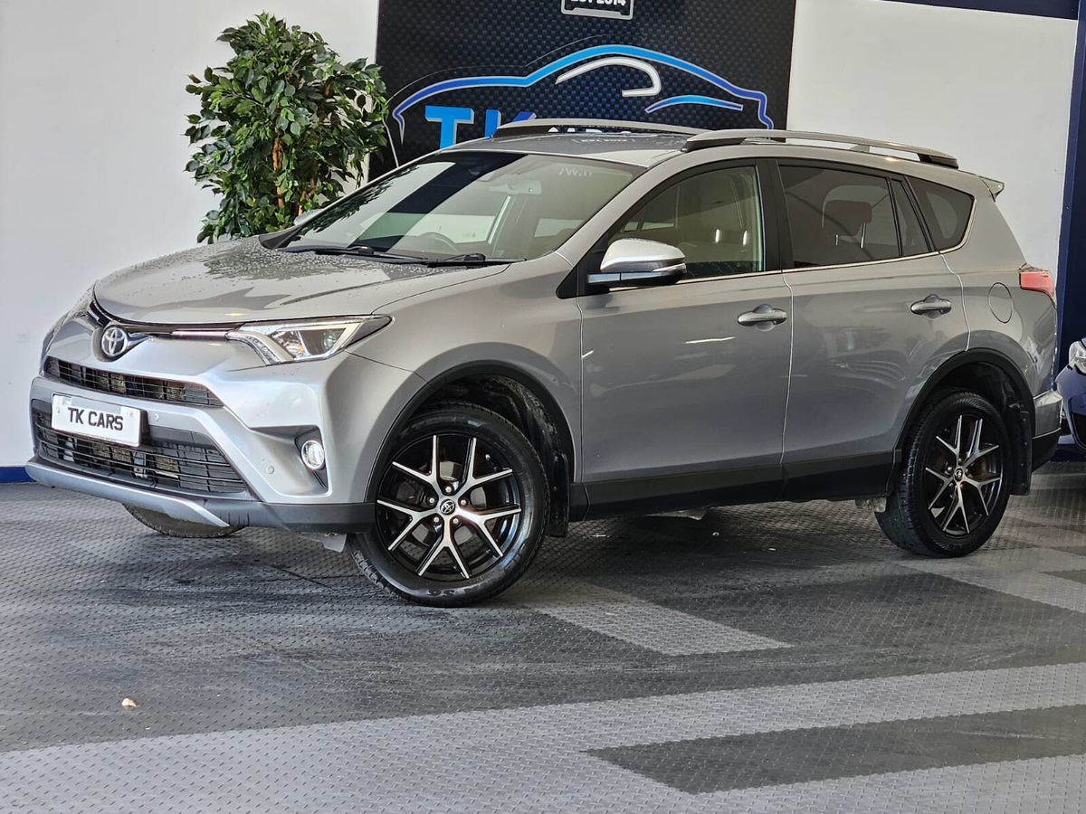 Used Toyota RAV4 2017 in Galway