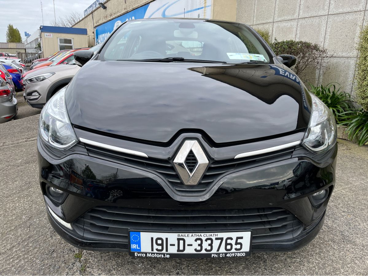 Used Renault Clio 2019 in Dublin