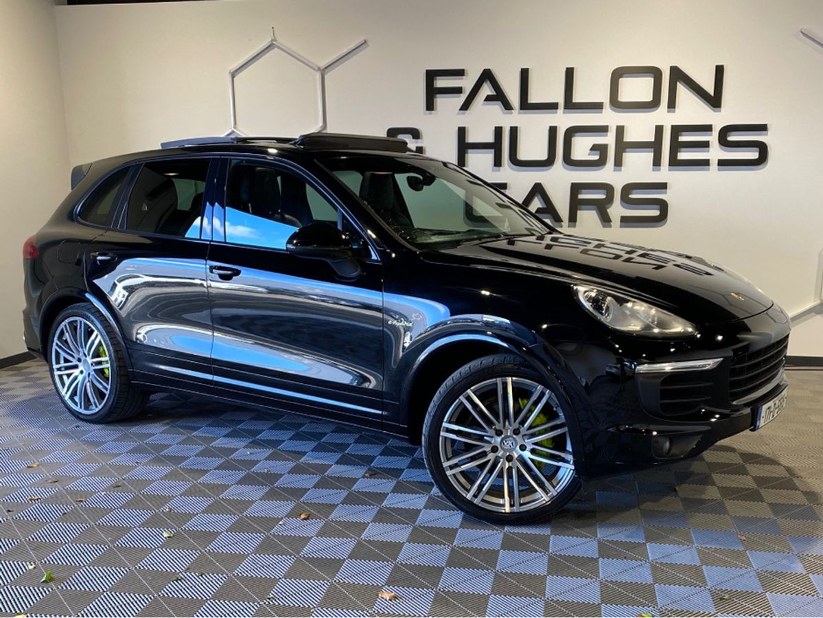 Used Porsche Cayenne 2017 in Dublin