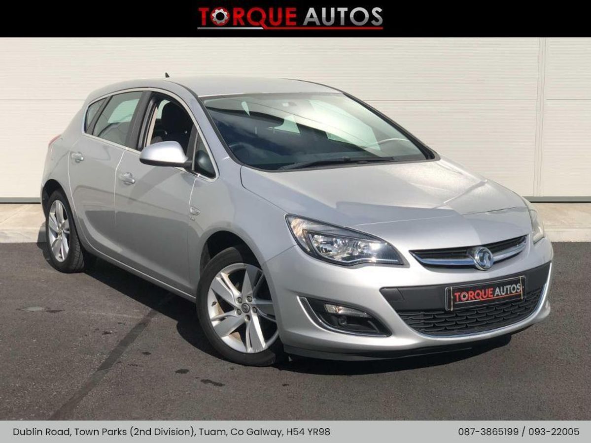Used Vauxhall Astra 2014 in Galway