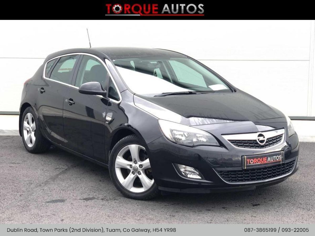 Used Opel Astra 2011 in Galway